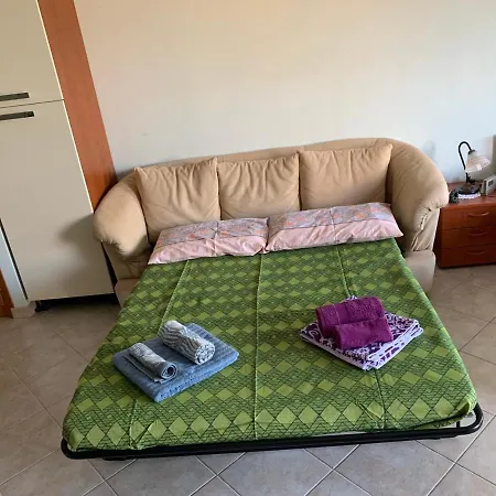 Casa Vacanza Satriano Marina Apartment *